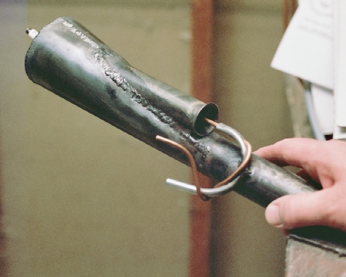 Smooth Lady, completely finished with intake flared and fitted with starting air / fuel tube assembly. Photo Copyright 2005 Larry Cottrill